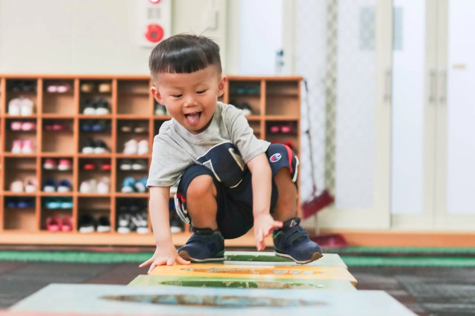 孩子進行體適能活動 2